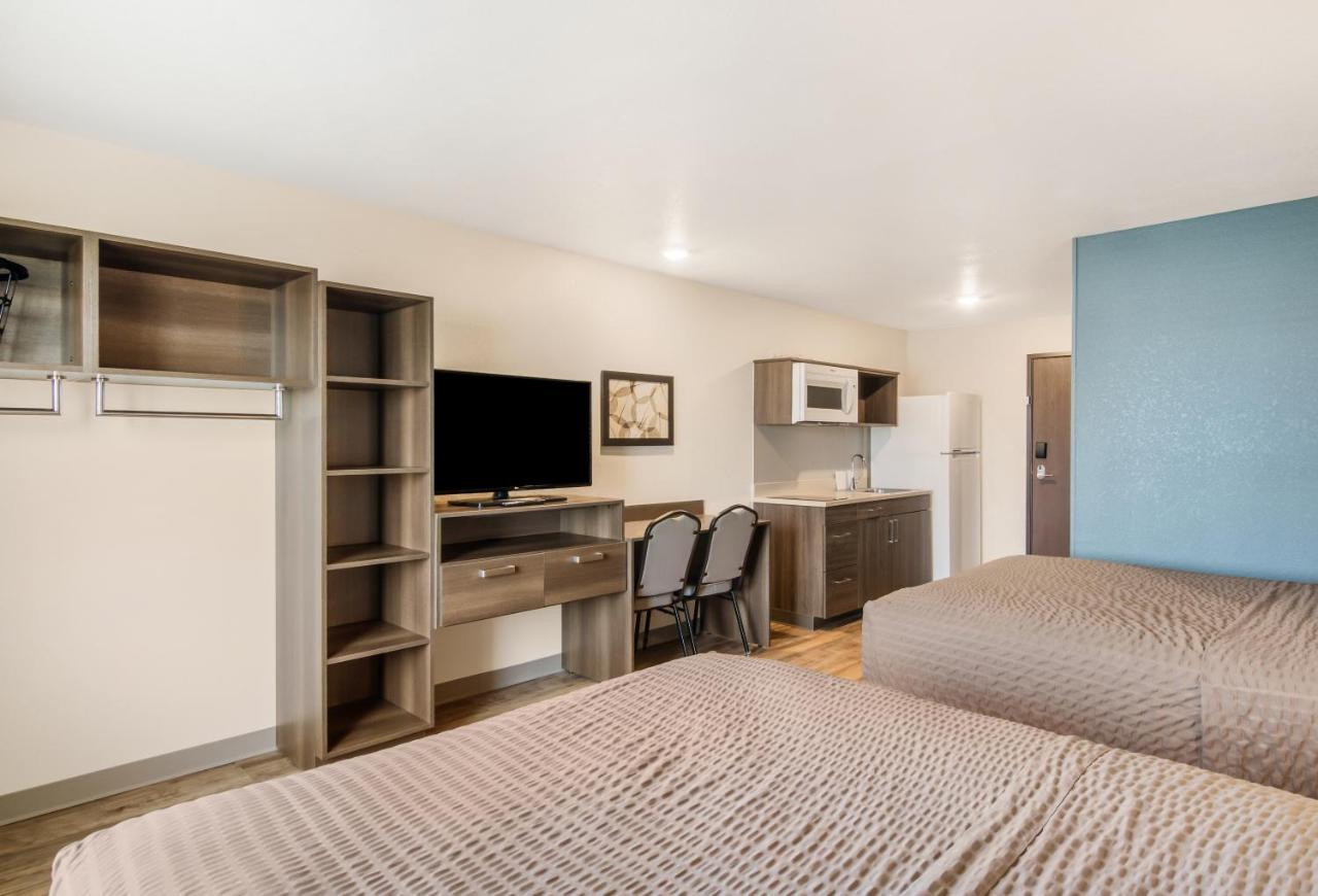 Woodspring Suites Thornton-North Denver Экстерьер фото