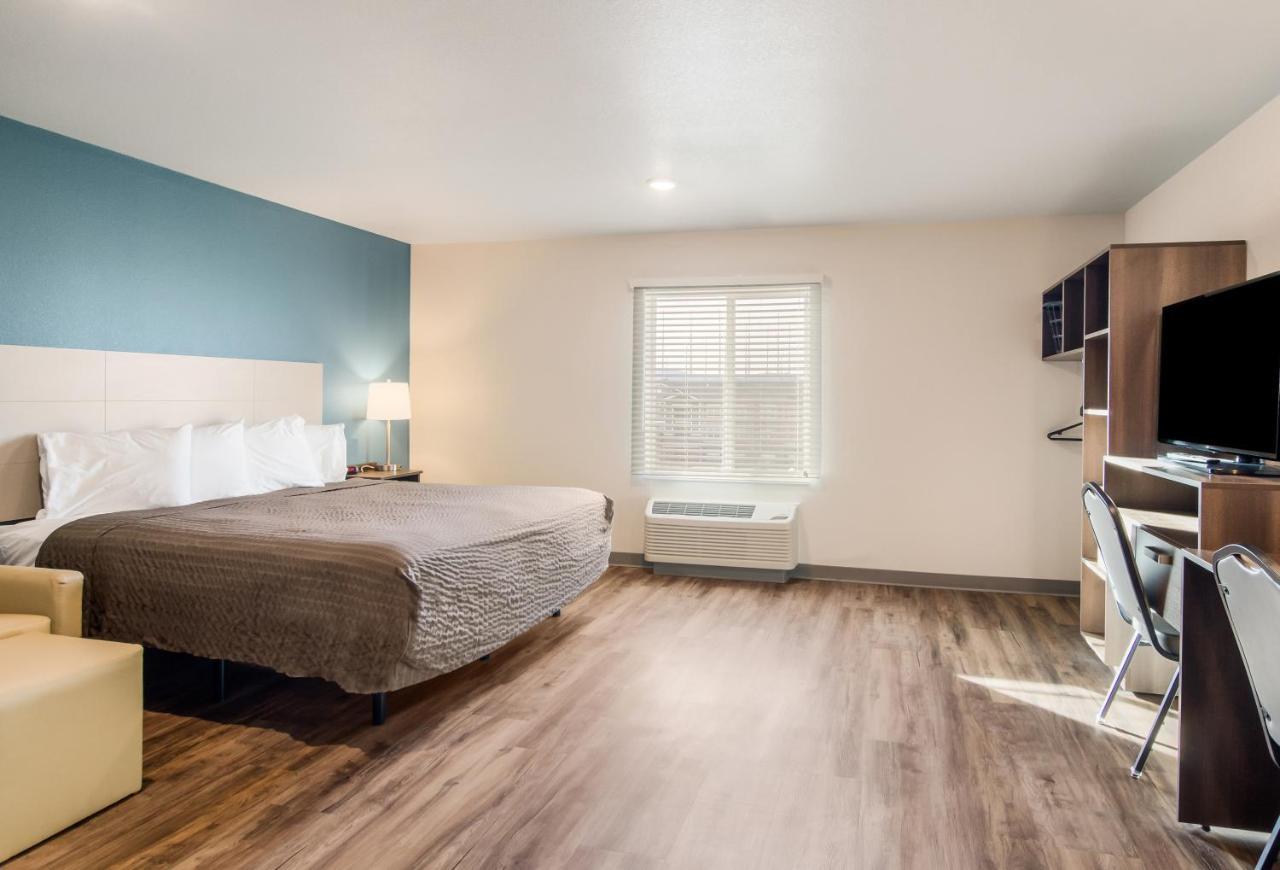 Woodspring Suites Thornton-North Denver Экстерьер фото