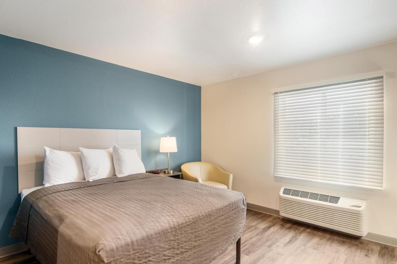 Woodspring Suites Thornton-North Denver Экстерьер фото